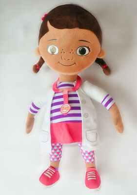 Персонализированный плюш Дисней Toys шарж Doc McStuffins заполненный для девушок